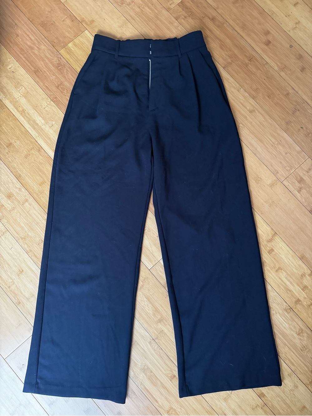 ABERCROMBIE AND FITCH high waisted wide leg black trousers